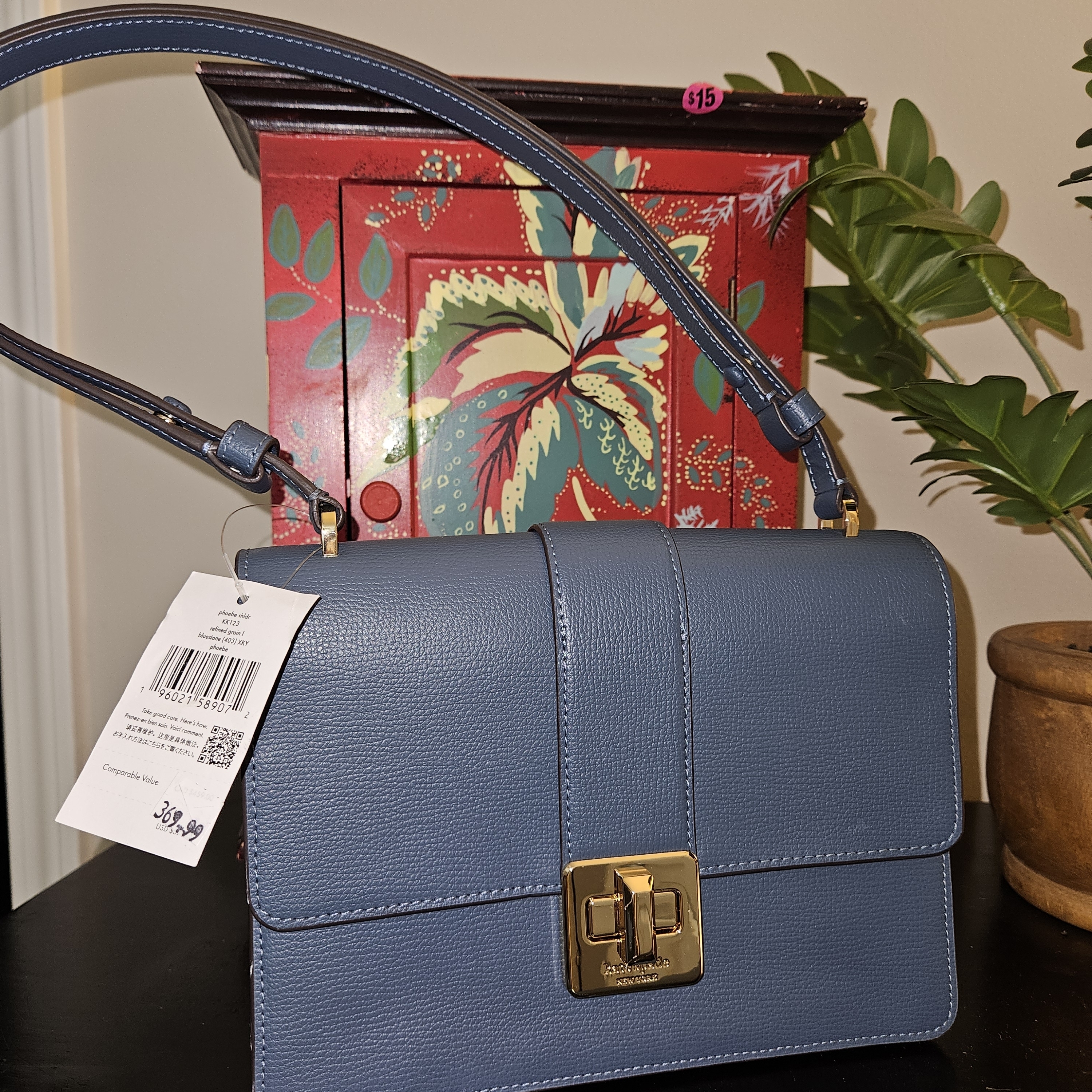 Kate Spade Elegant Blue Leather Shoulder Bag